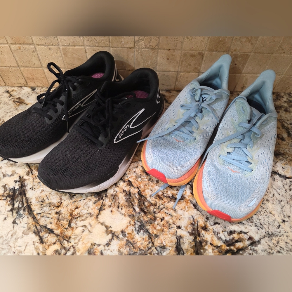 Brooks Women's Running Shoes - Black and Light Blue Bundle